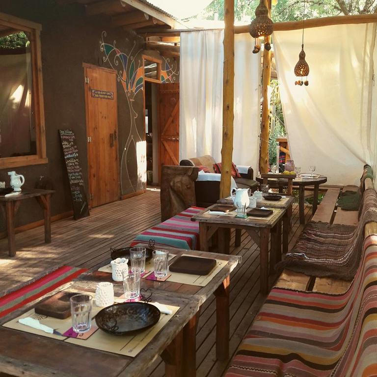Croa La Rana Hotel Yacanto Bagian luar foto