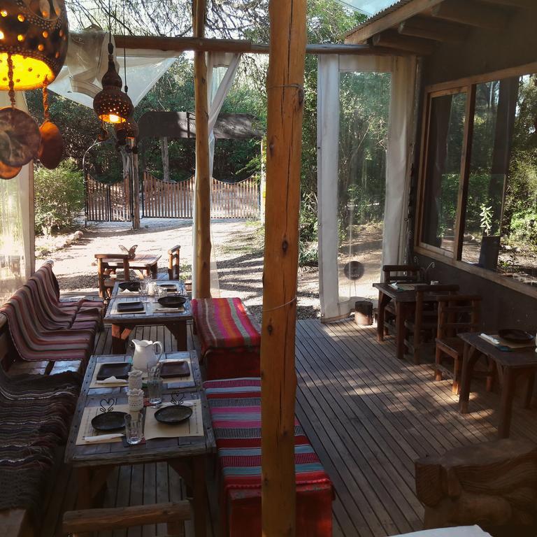 Croa La Rana Hotel Yacanto Bagian luar foto